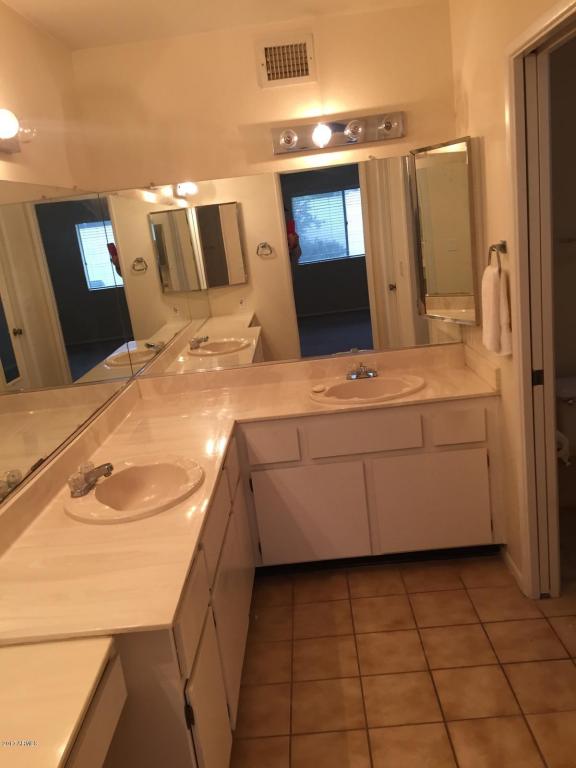 2422 E Robert E Lee St, Phoenix, AZ 85032 photo 8