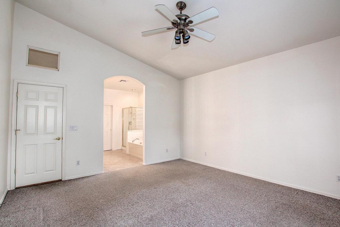 927 E Hearn Rd, Phoenix, AZ 85022 photo 11