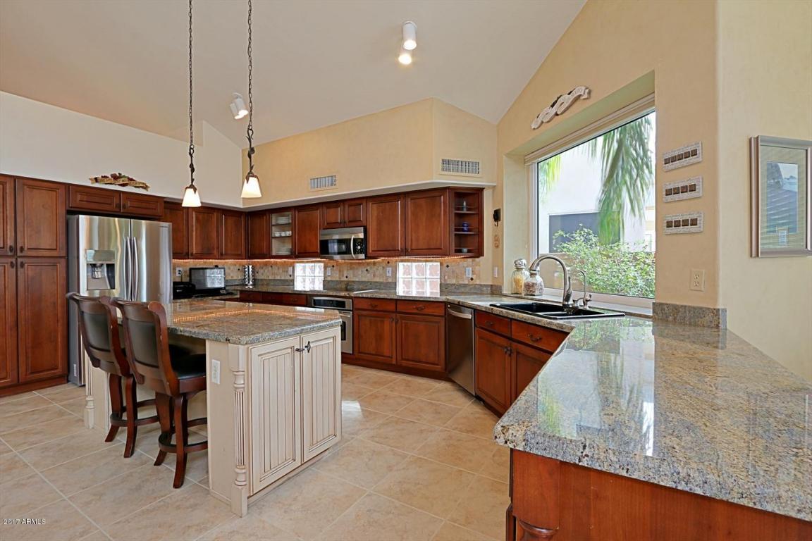 14252 S 12th St, Phoenix, AZ 85048 photo 3