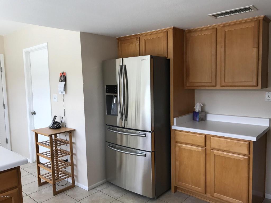 2613 E Becker Ln, Phoenix, AZ 85028 photo 25