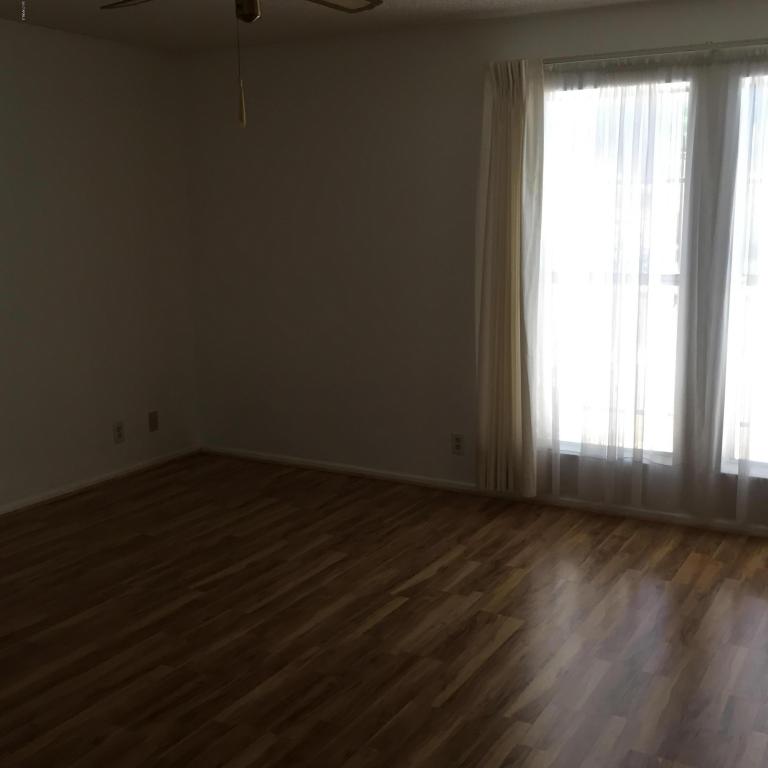 4564 E Flower Cir, Mesa, AZ 85206 photo 9