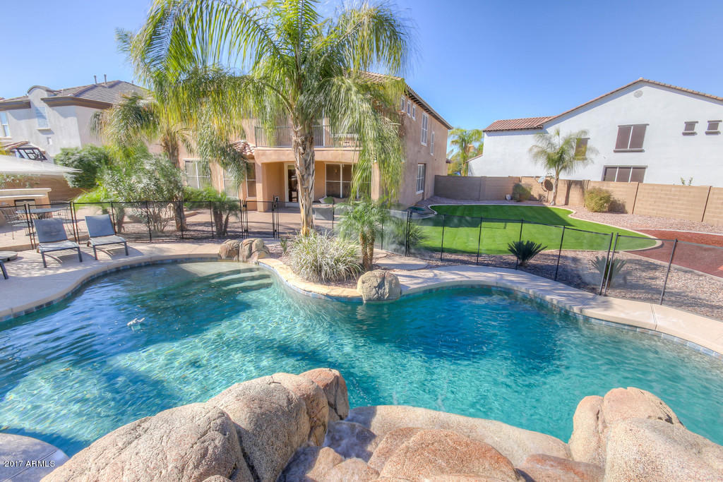 4570 E Waterman St, Gilbert, AZ 85297 photo 1