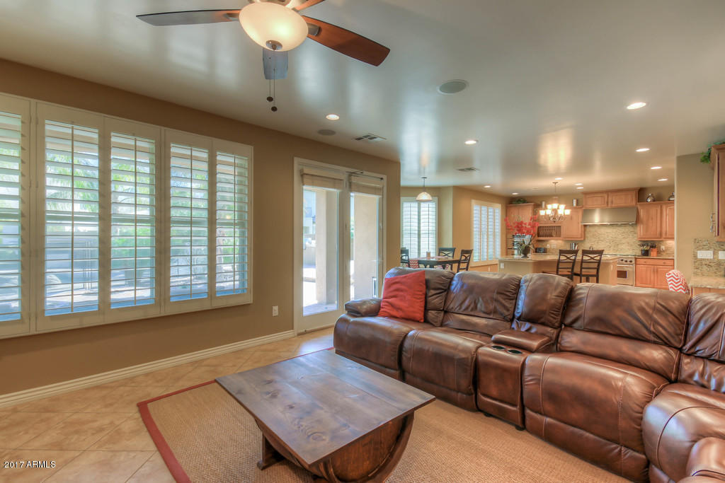 4570 E Waterman St, Gilbert, AZ 85297 photo 7