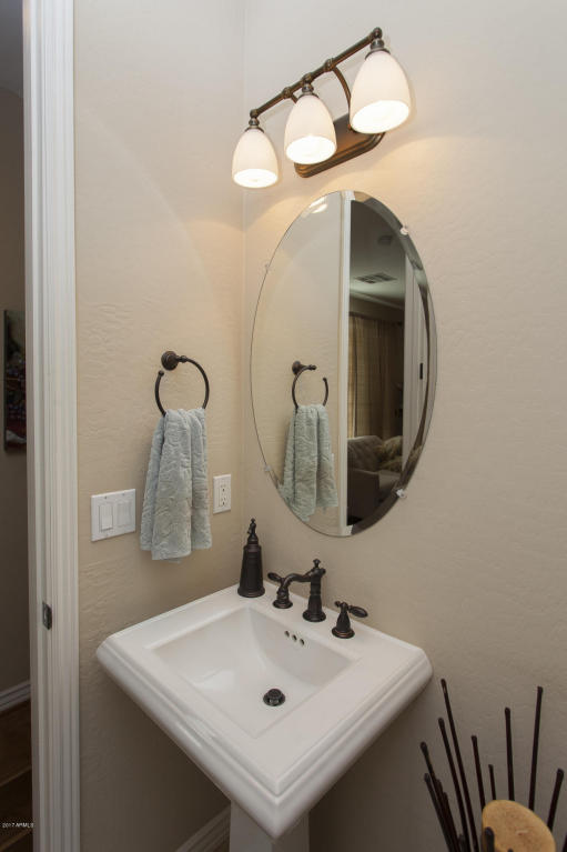 2453 E Montecito Ave, Phoenix, AZ 85016 photo 10