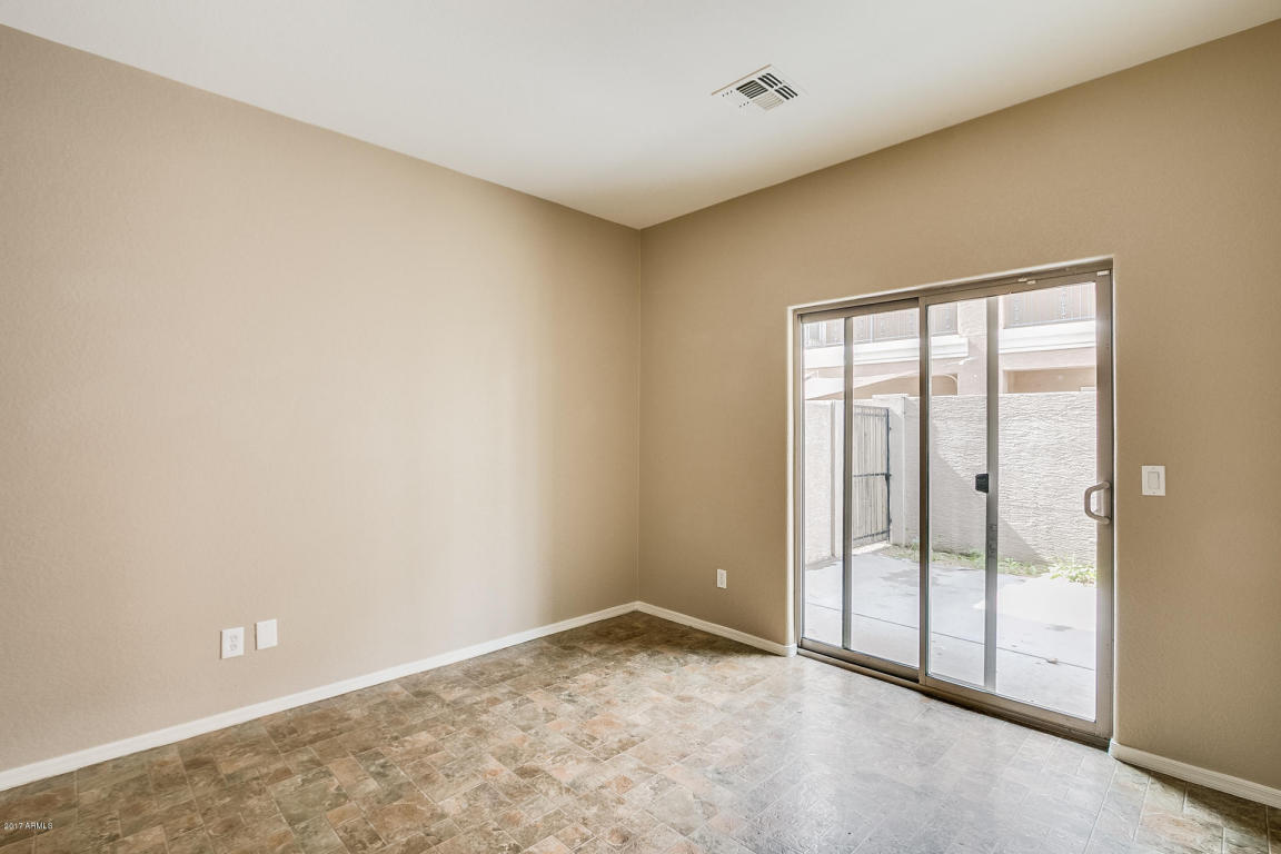 5208 N 16th Ln, Phoenix, AZ 85015 photo 9