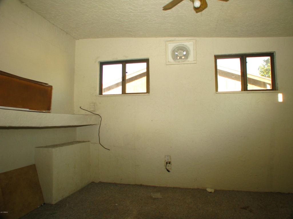 219 W Wagoner Rd, Phoenix, AZ 85023 photo 13