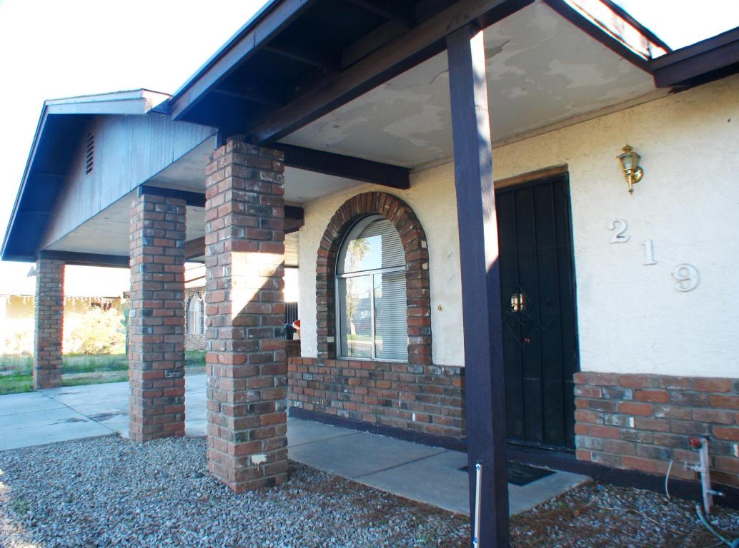 219 W Wagoner Rd, Phoenix, AZ 85023 photo 1