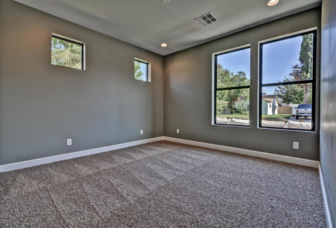 3923 E Monterosa St, Phoenix, AZ 85018 photo 12