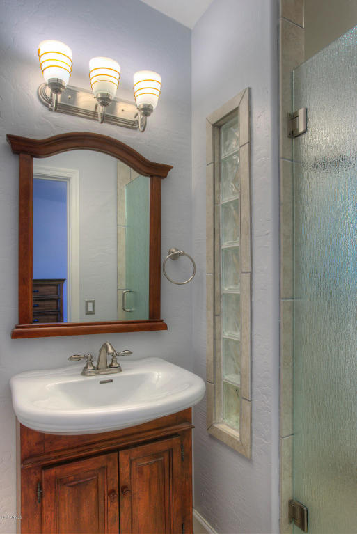 4119 E Osborn Rd, Phoenix, AZ 85018 photo 18