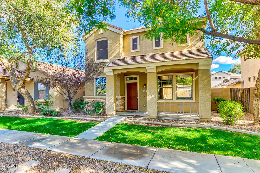 2741 S Arroyo Ln, Gilbert, AZ 85295 photo 2