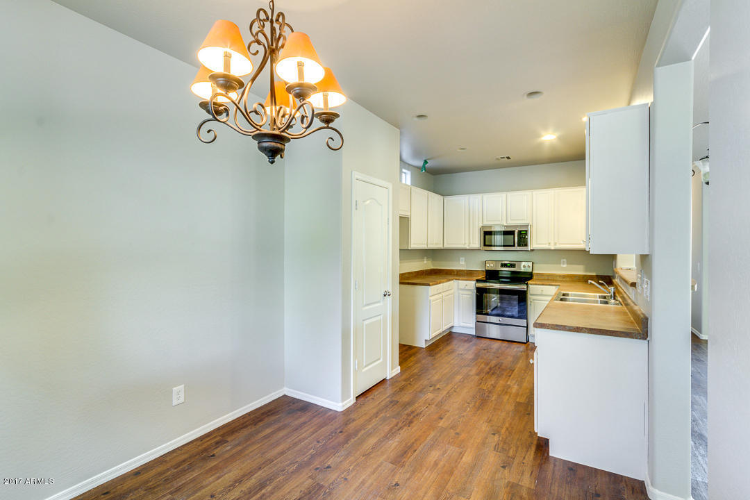 2741 S Arroyo Ln, Gilbert, AZ 85295 photo 5