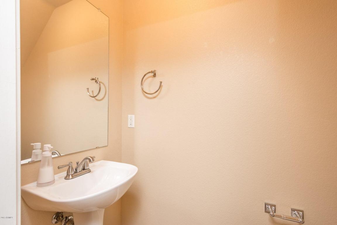 2319 E Parkside Ln, Phoenix, AZ 85024 photo 7