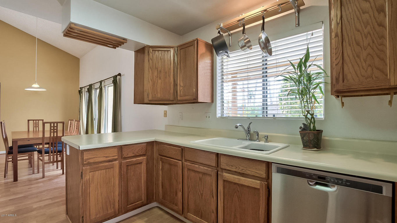 1563 E Dava Dr, Tempe, AZ 85283 photo 12