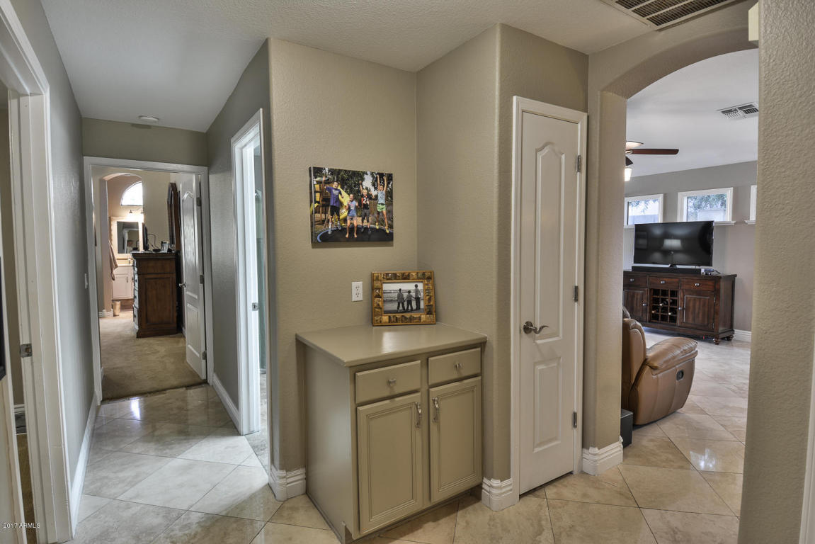 4436 E Tether Trl, Phoenix, AZ 85050 photo 15