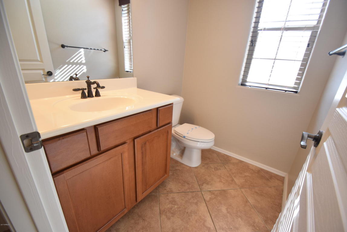 3772 E Santa Fe Ln, Gilbert, AZ 85297 photo 8