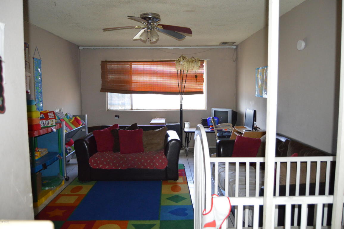 2226 E School Dr, Phoenix, AZ 85040 photo 10