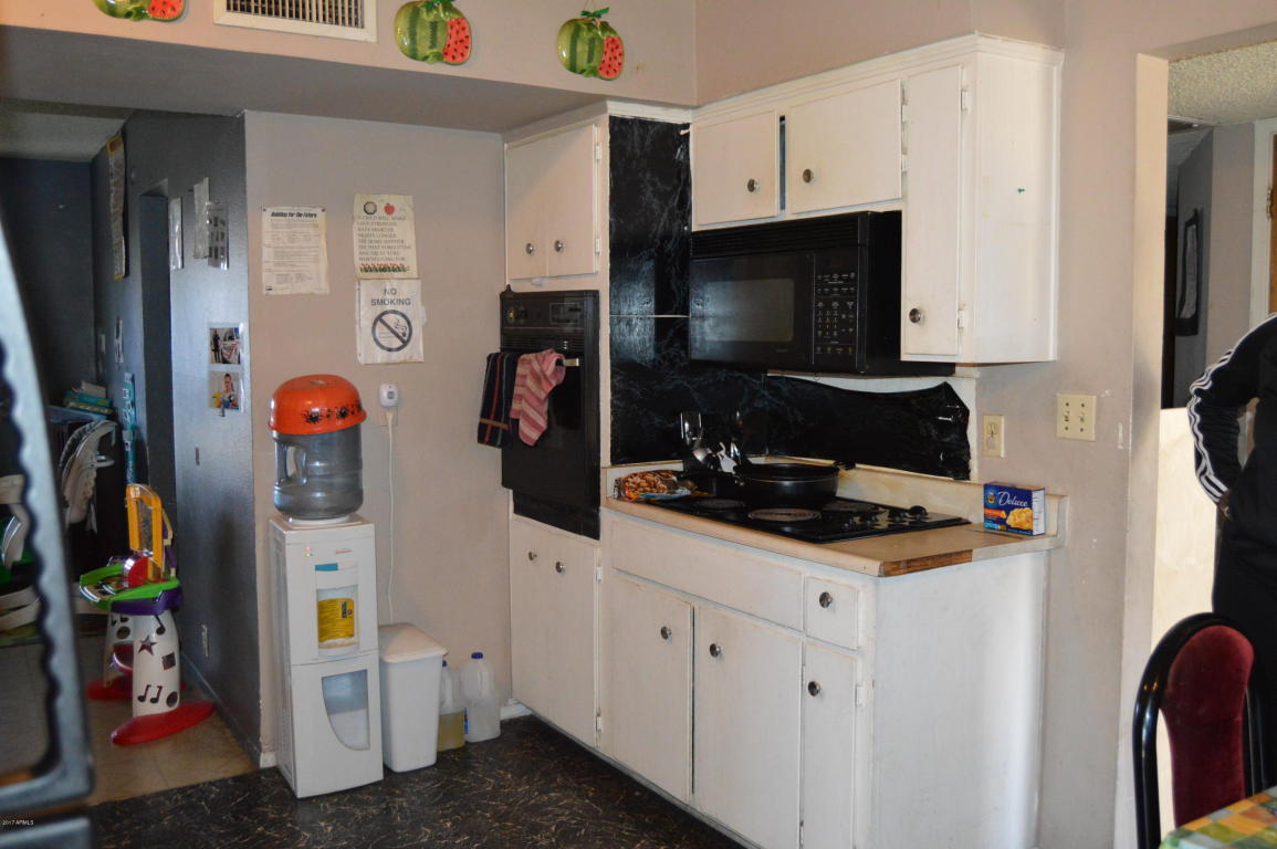 2226 E School Dr, Phoenix, AZ 85040 photo 5