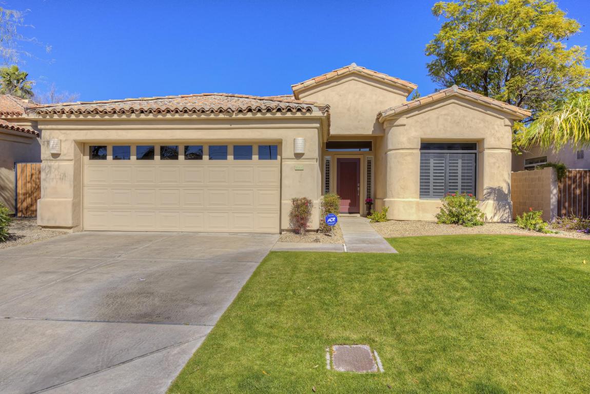 4144 E Hancock Dr, Phoenix, AZ 85028 photo 1