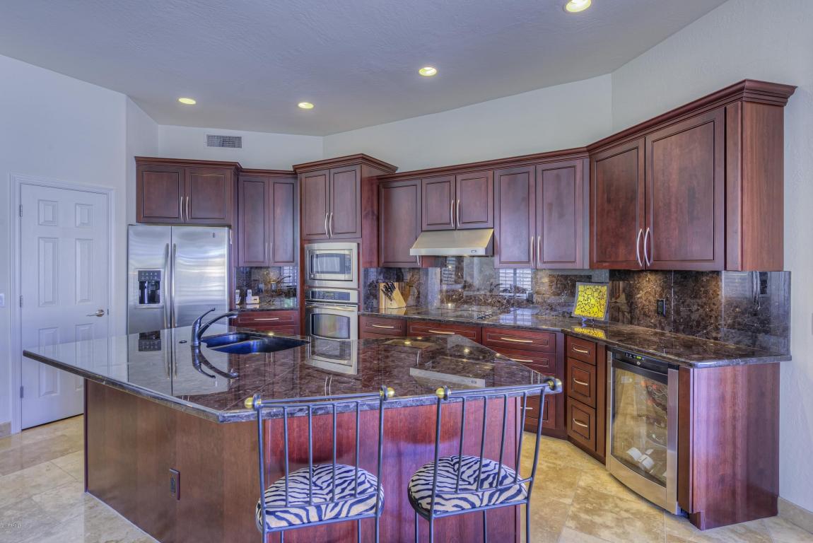 4144 E Hancock Dr, Phoenix, AZ 85028 photo 3
