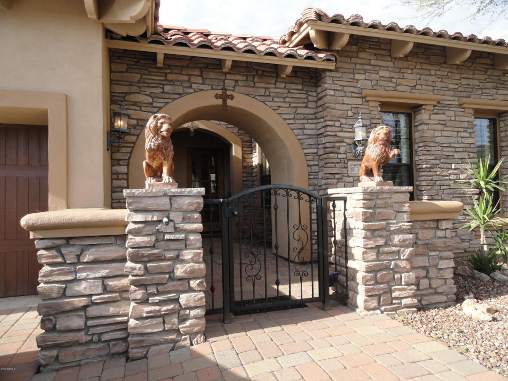 8010 E Sugarloaf Cir, Mesa, AZ 85207 photo 5
