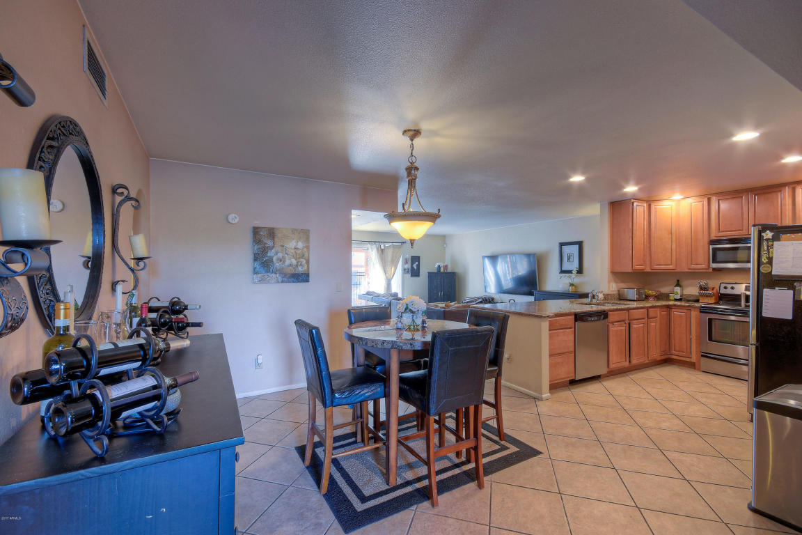 5425 S Mitchell Dr, Tempe, AZ 85283 photo 1