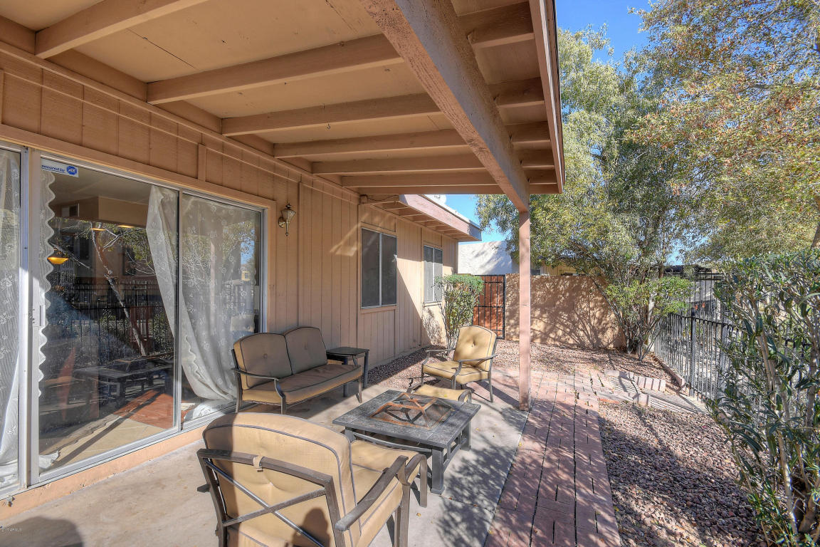 5425 S Mitchell Dr, Tempe, AZ 85283 photo 16