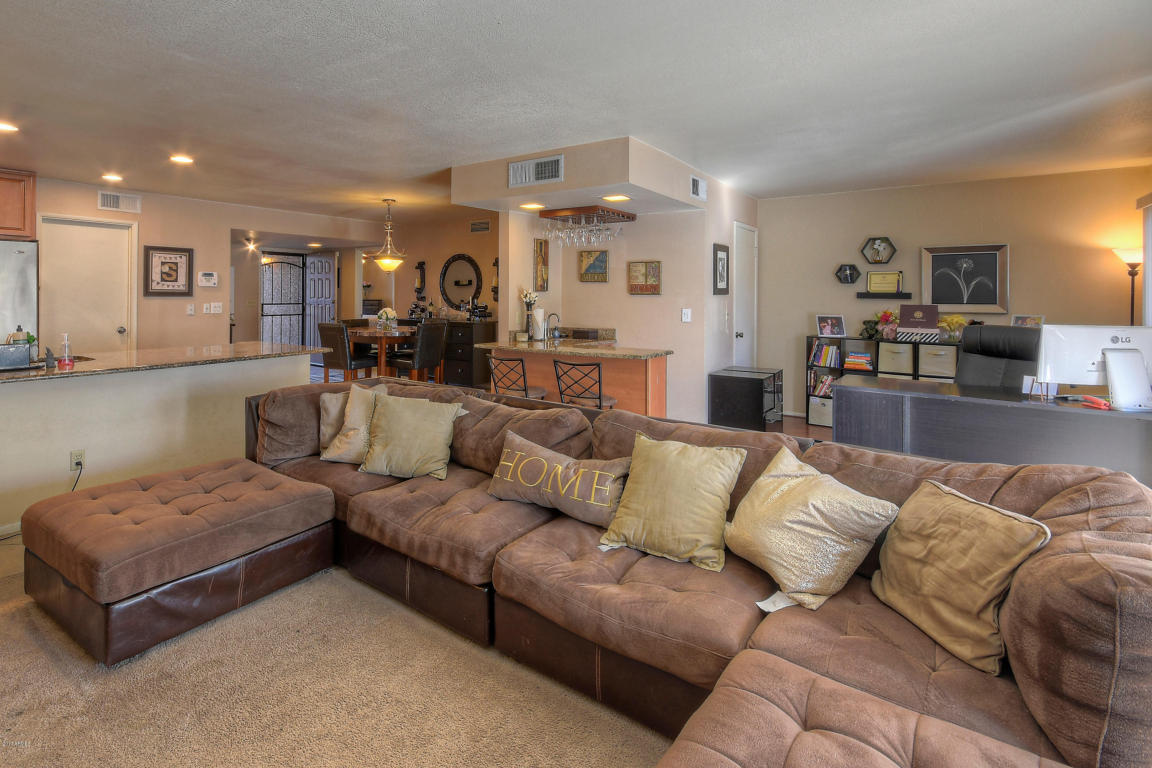 5425 S Mitchell Dr, Tempe, AZ 85283 photo 7