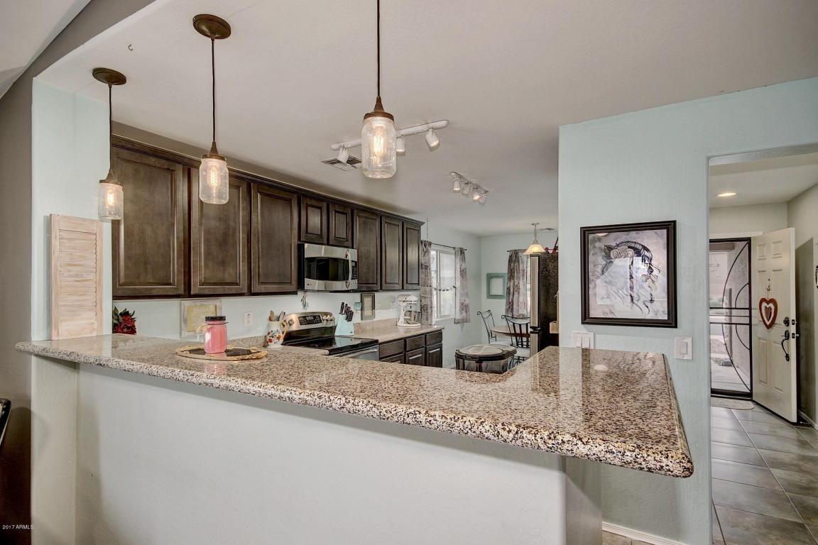 2102 E Lindrick Dr, Gilbert, AZ 85298 photo 9