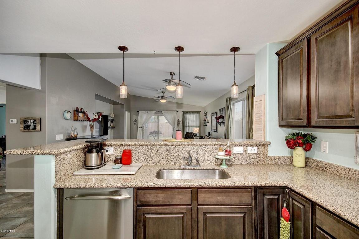 2102 E Lindrick Dr, Gilbert, AZ 85298 photo 7