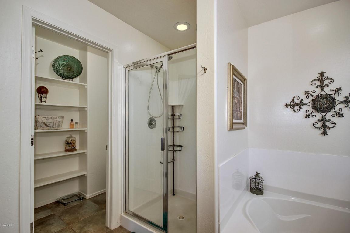 2102 E Lindrick Dr, Gilbert, AZ 85298 photo 24