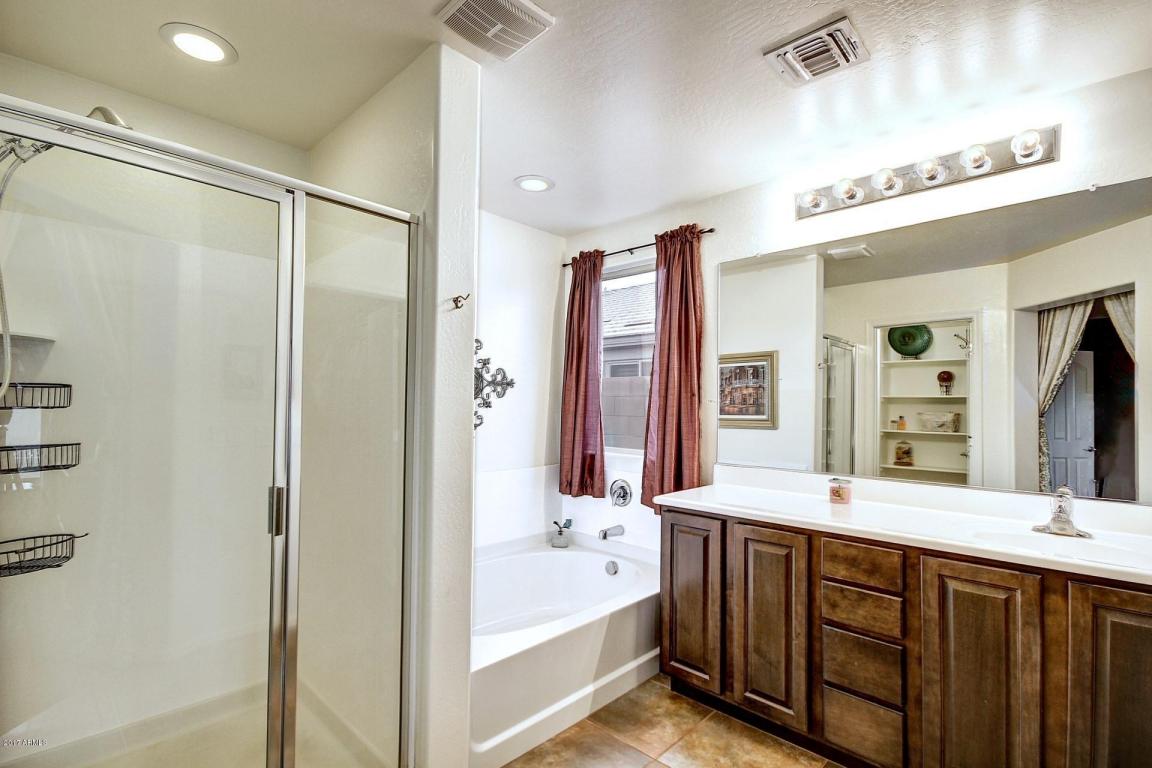 2102 E Lindrick Dr, Gilbert, AZ 85298 photo 23