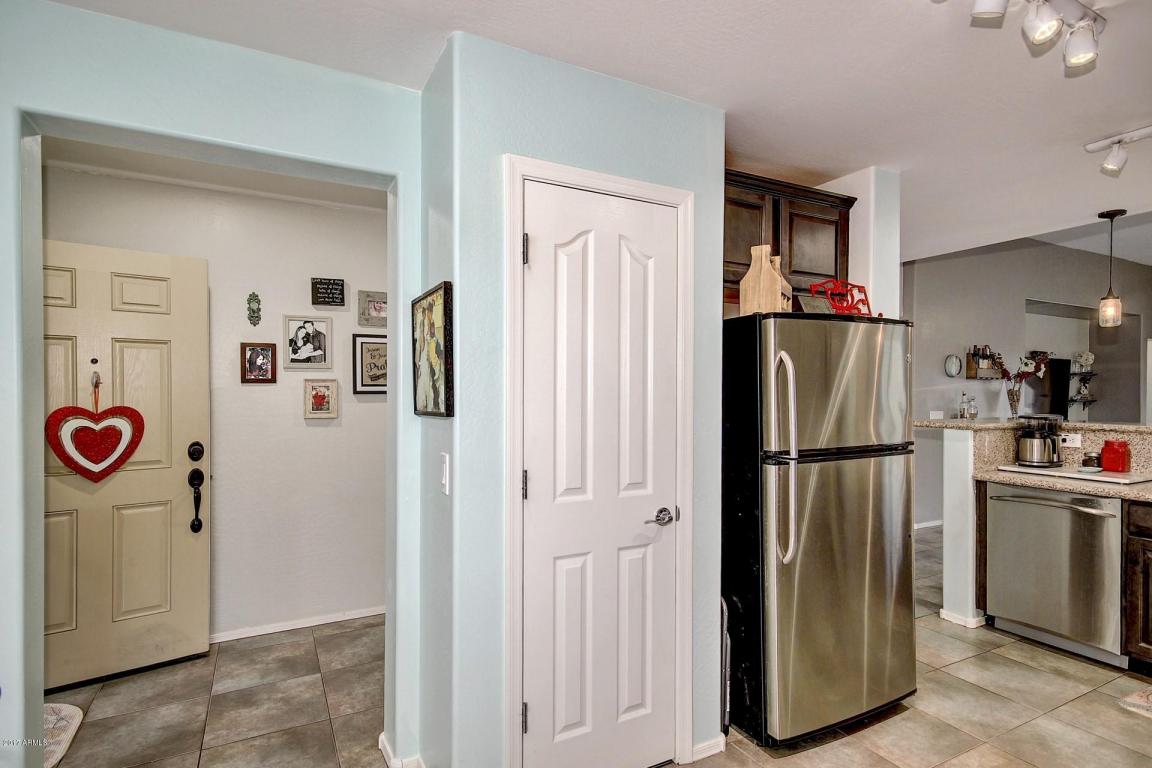 2102 E Lindrick Dr, Gilbert, AZ 85298 photo 11
