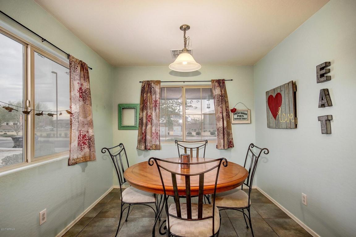 2102 E Lindrick Dr, Gilbert, AZ 85298 photo 6