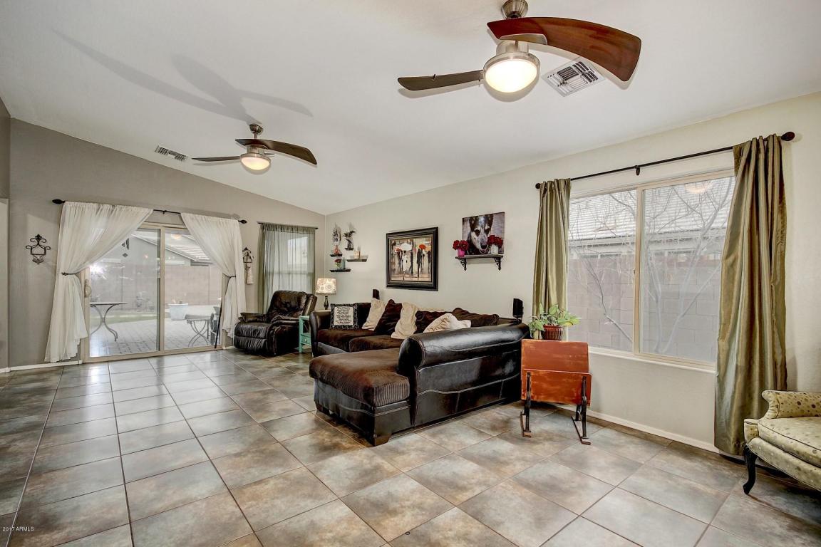 2102 E Lindrick Dr, Gilbert, AZ 85298 photo 10