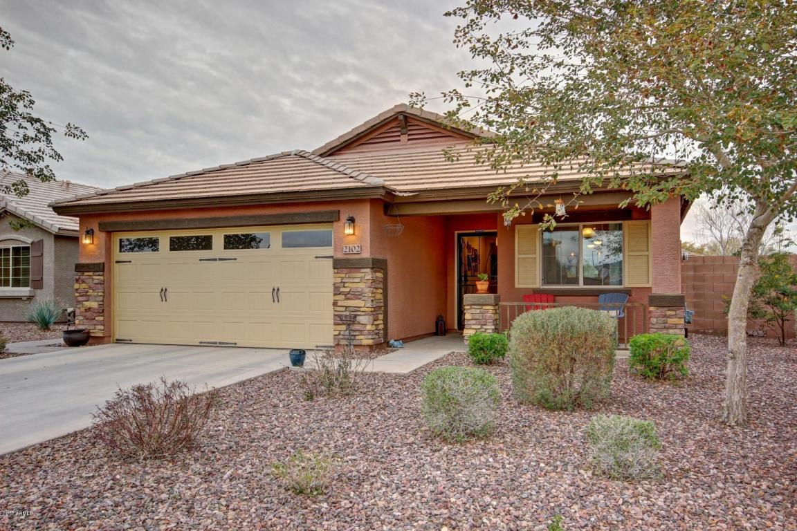2102 E Lindrick Dr, Gilbert, AZ 85298 photo 2