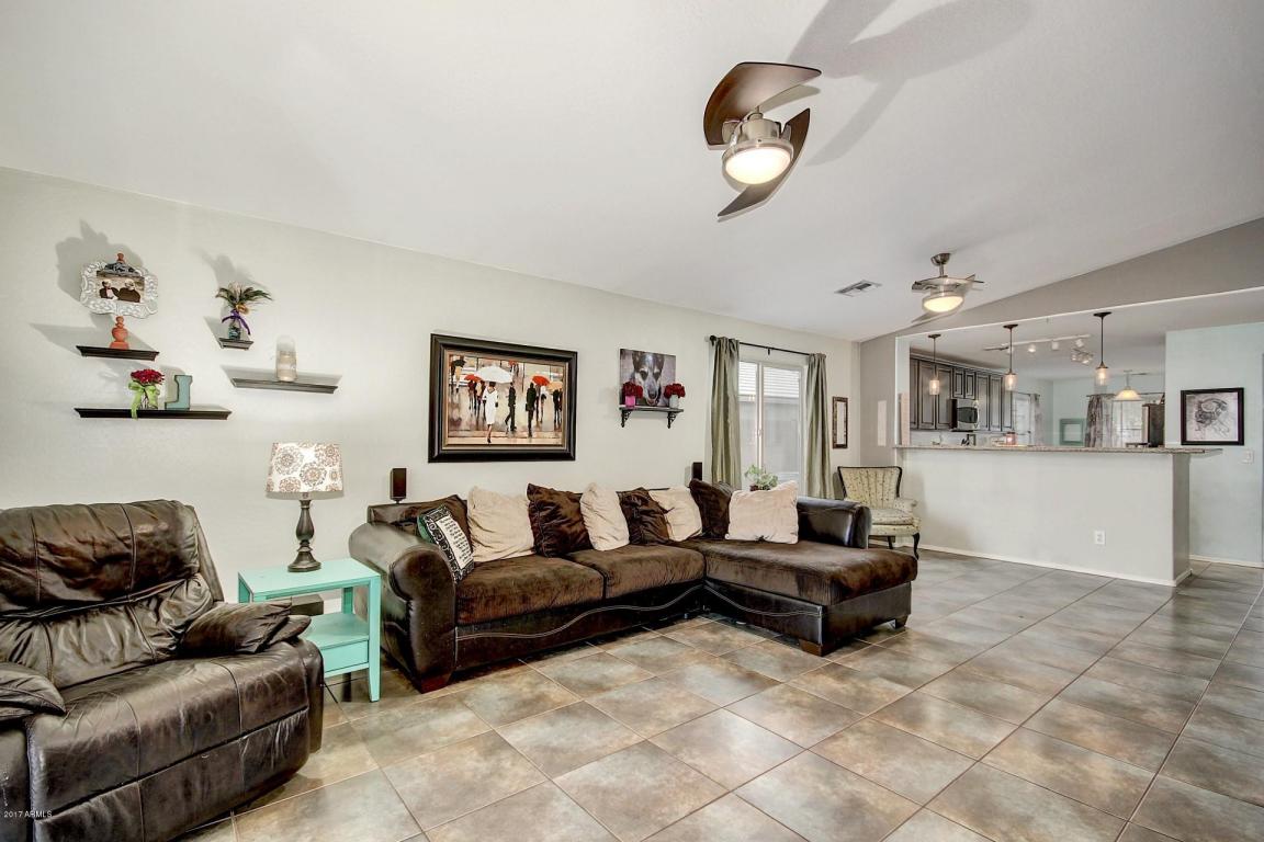 2102 E Lindrick Dr, Gilbert, AZ 85298 photo 12