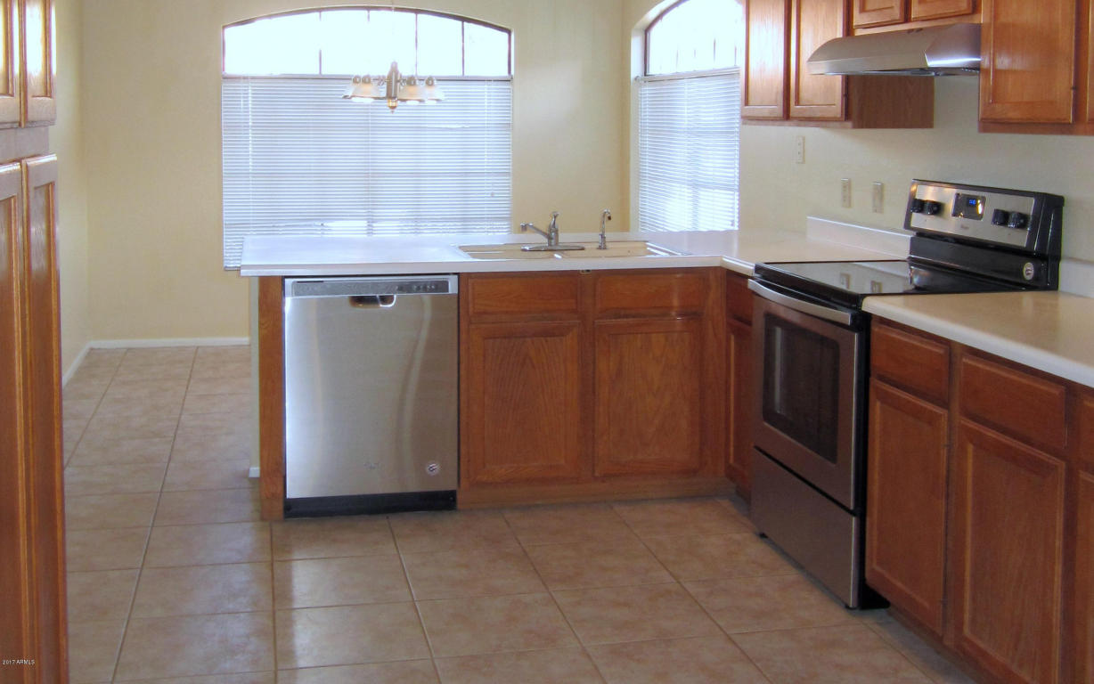 1519 E Vaughn Ave, Gilbert, AZ 85234 photo 2