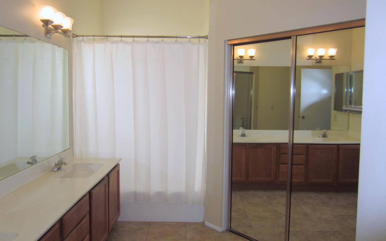 1519 E Vaughn Ave, Gilbert, AZ 85234 photo 15