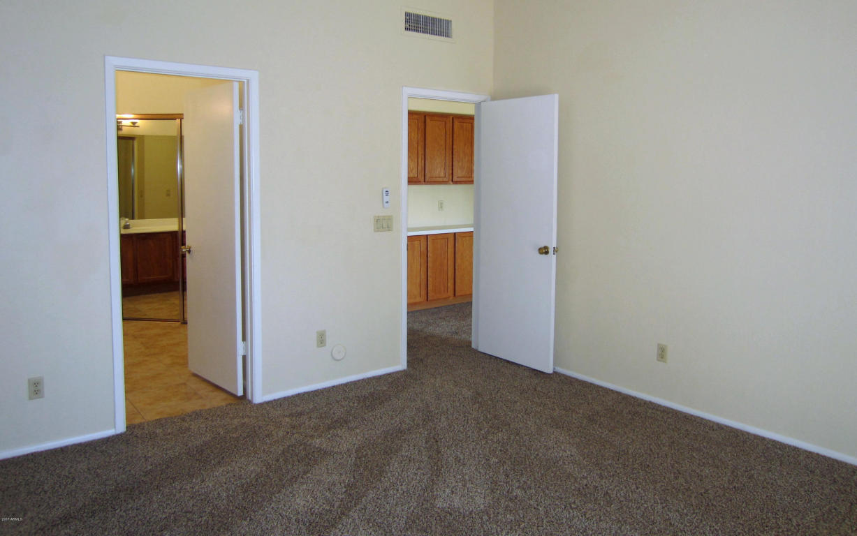 1519 E Vaughn Ave, Gilbert, AZ 85234 photo 13