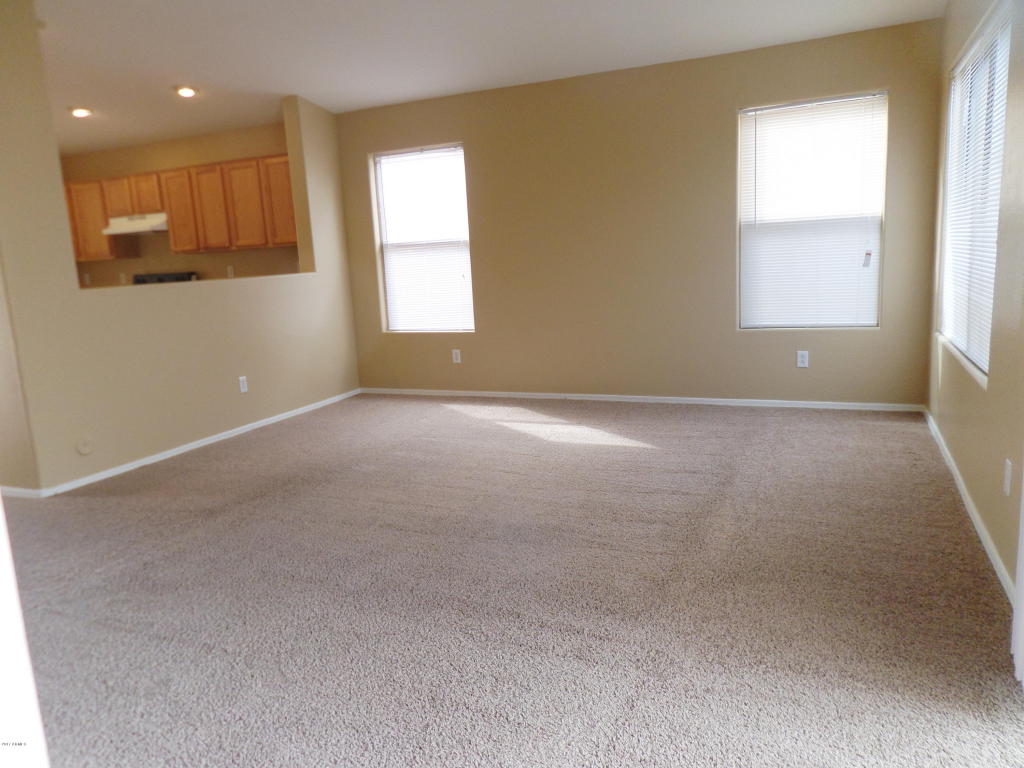 2324 W Carson Rd, Phoenix, AZ 85041 photo 2