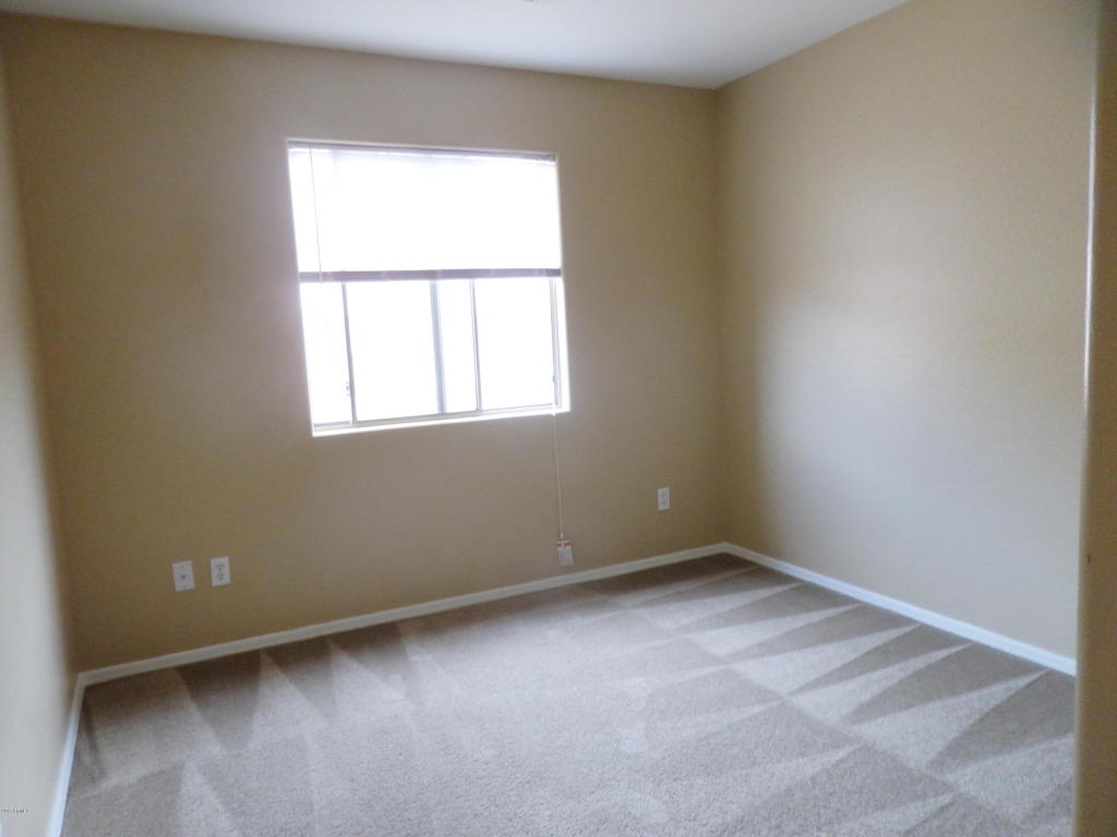 2324 W Carson Rd, Phoenix, AZ 85041 photo 13