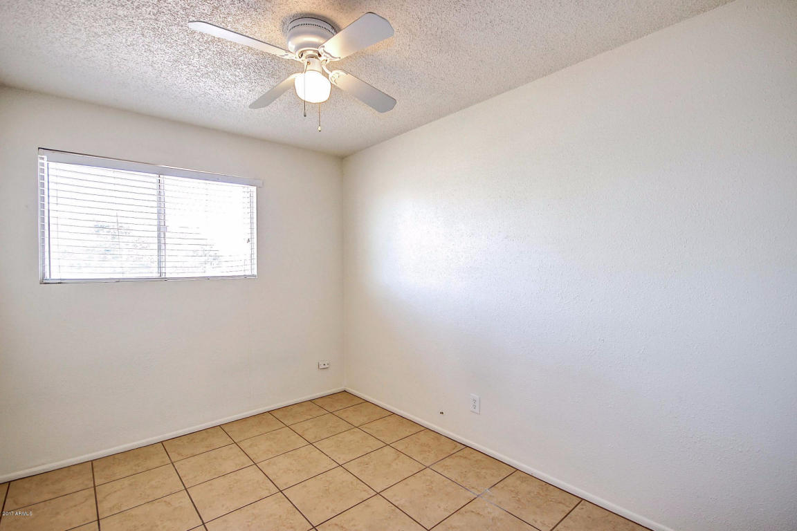 3307 N 62nd Dr, Phoenix, AZ 85033 photo 13