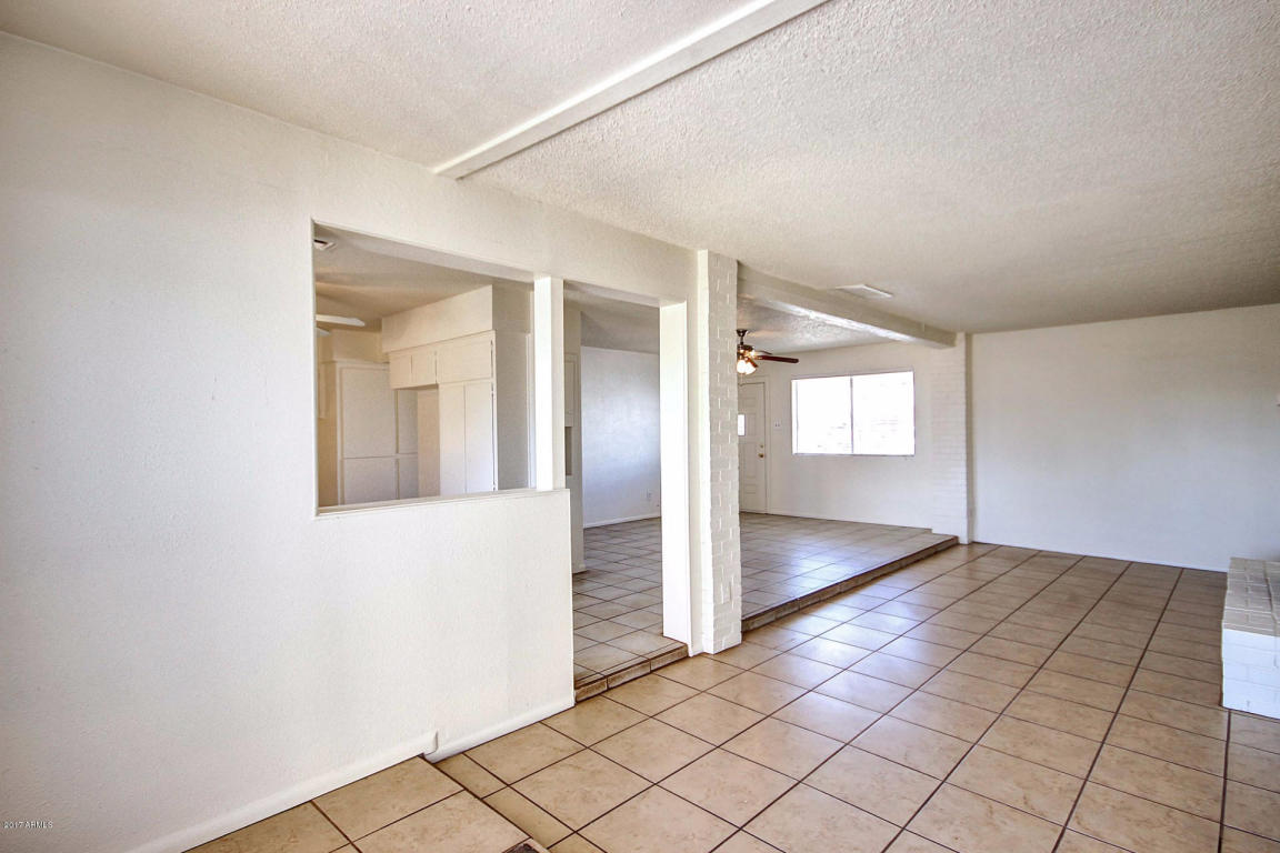 3307 N 62nd Dr, Phoenix, AZ 85033 photo 7