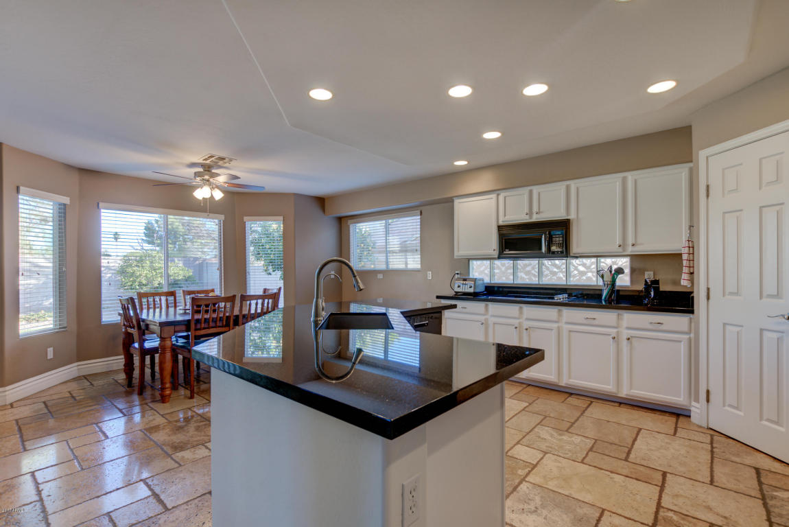 3940 E Leah Ct, Gilbert, AZ 85234 photo 6
