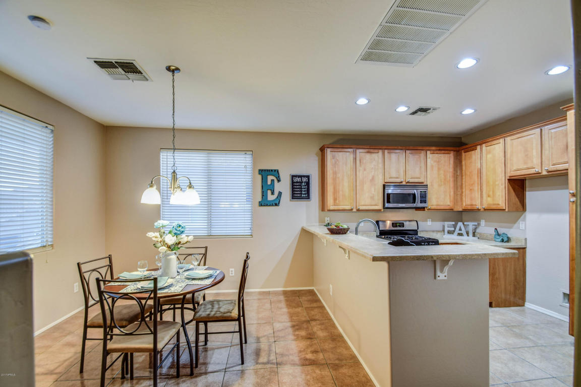 1267 E Julian Dr, Gilbert, AZ 85295 photo 6