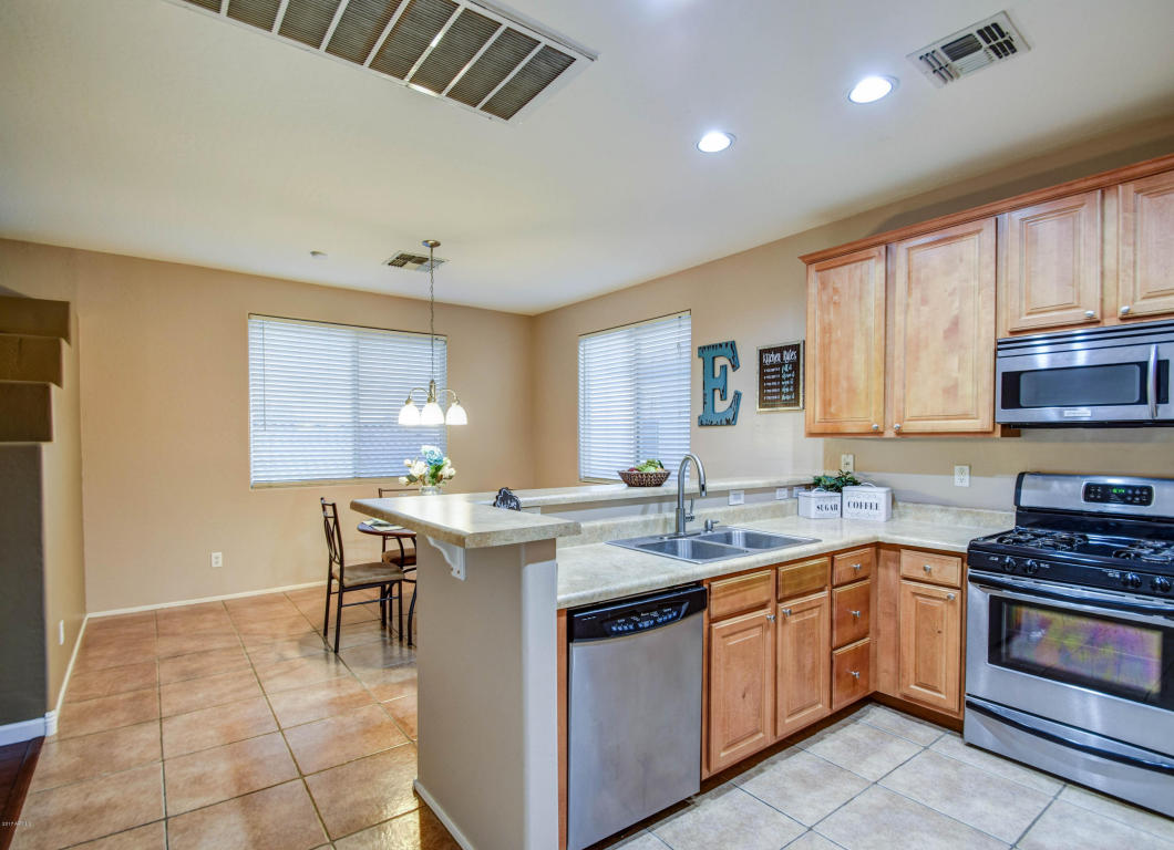 1267 E Julian Dr, Gilbert, AZ 85295 photo 14
