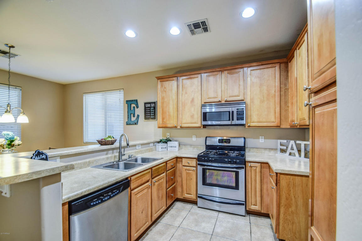 1267 E Julian Dr, Gilbert, AZ 85295 photo 9