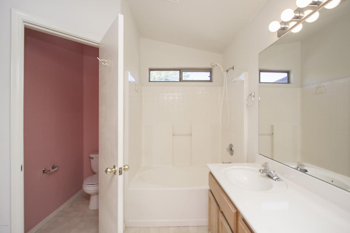 2038 E Aire Libre Ave, Phoenix, AZ 85022 photo 24