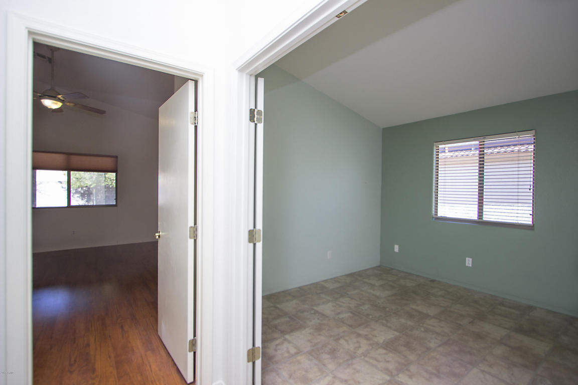 2038 E Aire Libre Ave, Phoenix, AZ 85022 photo 17