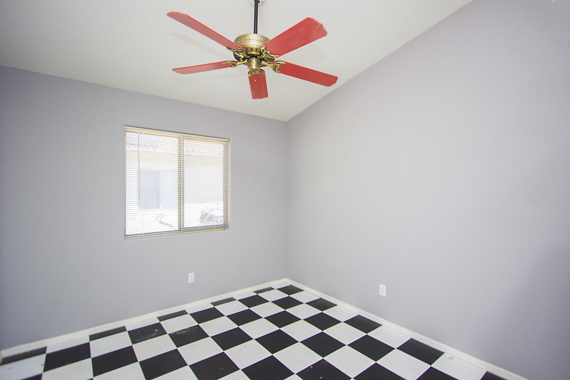 2038 E Aire Libre Ave, Phoenix, AZ 85022 photo 16